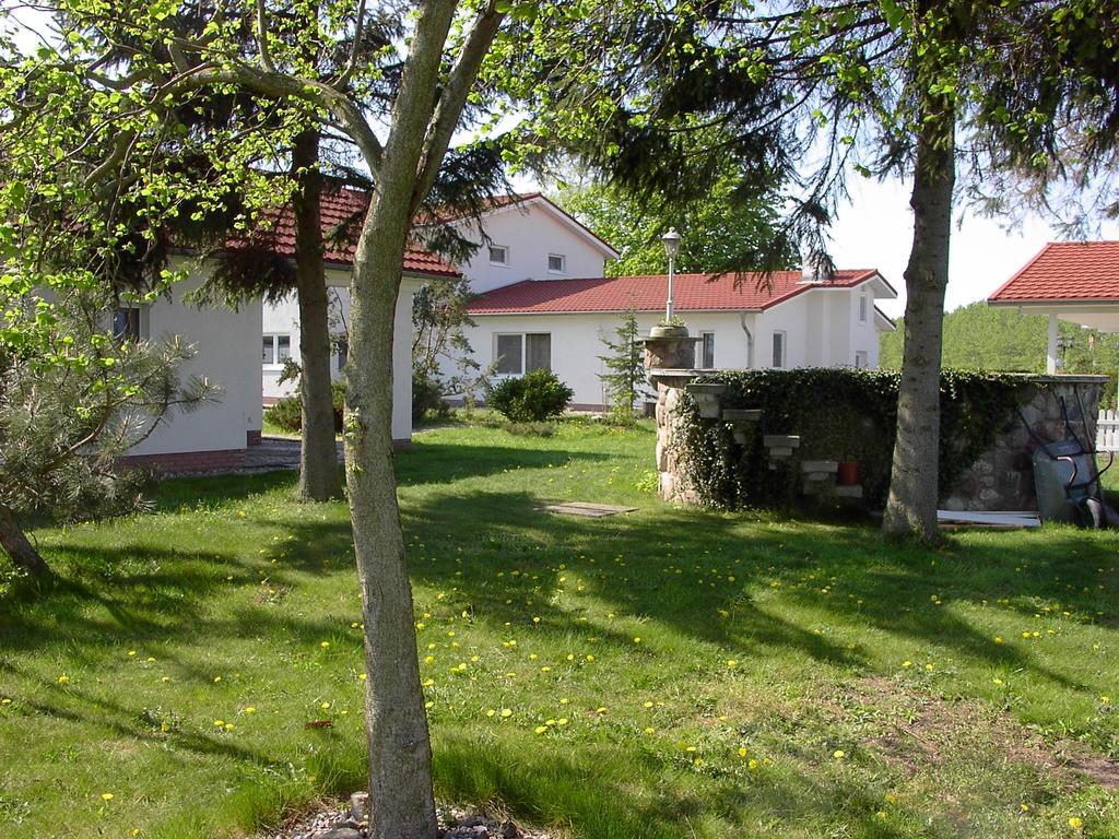 Landhotel Pathes Hof Volkenshagen Exterior foto