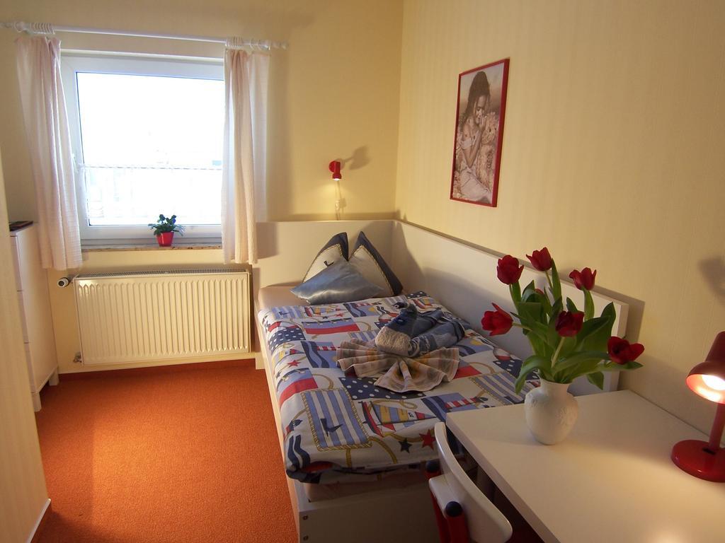 Landhotel Pathes Hof Volkenshagen Quarto foto